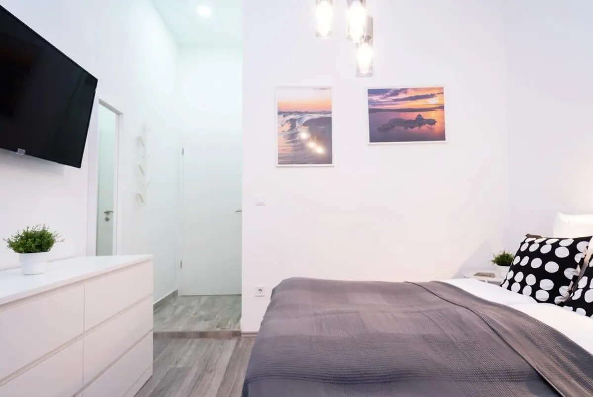 New Comfy Studio At Convenient Location Budapeste Hungria