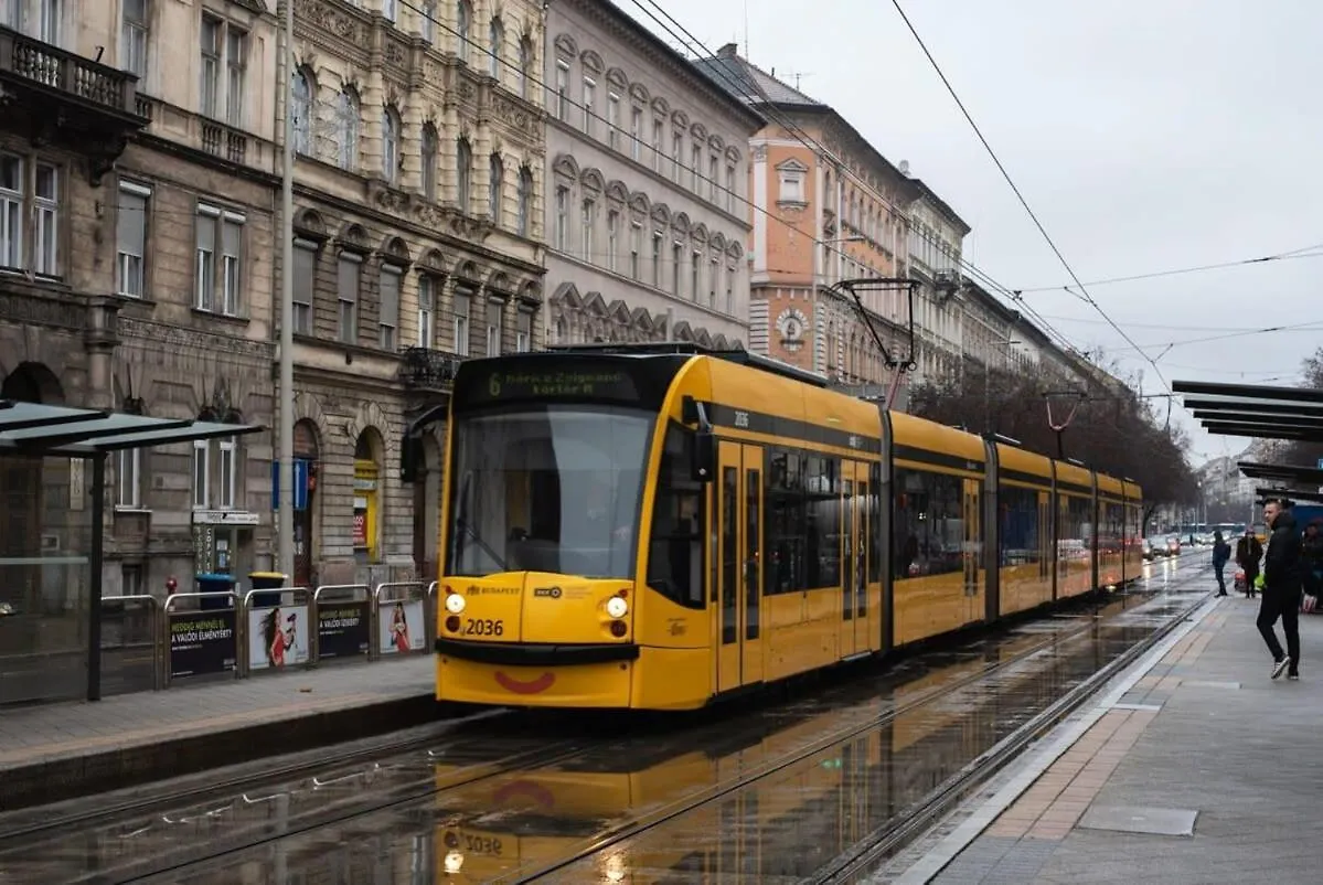 New Comfy Studio At Convenient Location Budapeste Apartamento